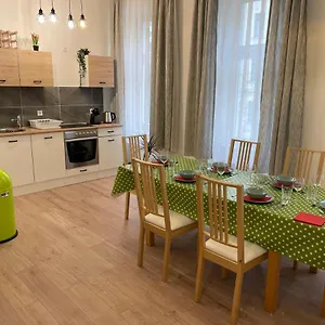 Gesamte Für 6 Personen Wien