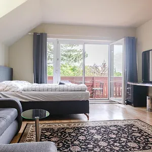 Exquisite Shared - Your Private In Beautiful Apartament