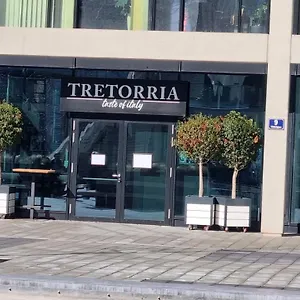 Superior & Rooftop Pool Viena