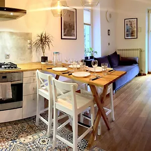 Royal Lazienki. Beautiful By The Park. Apartament Warszawa