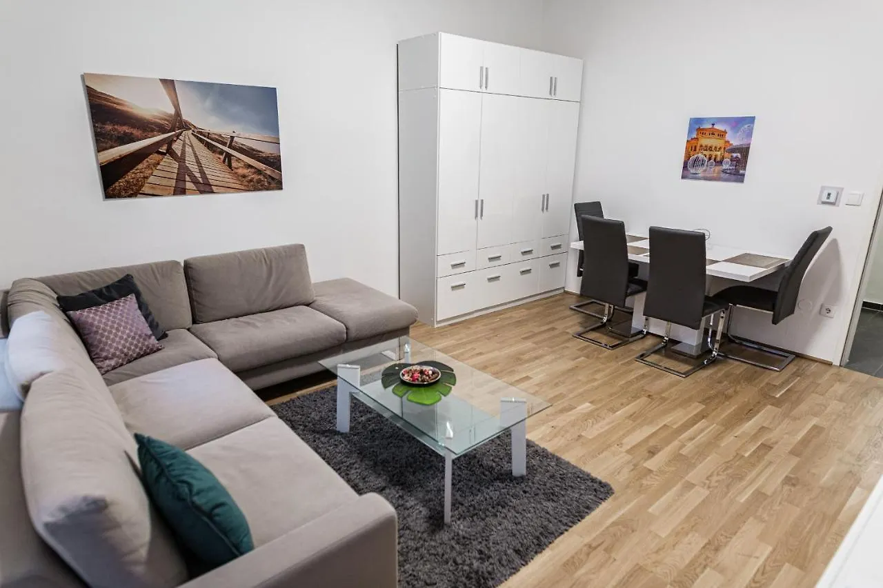 Apartment - Bg Вена 0*,